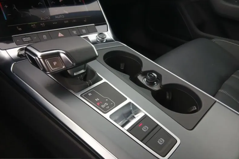 Audi A6 din 2024 cu 13.840 km - oferta AUD215771 - foto 18
