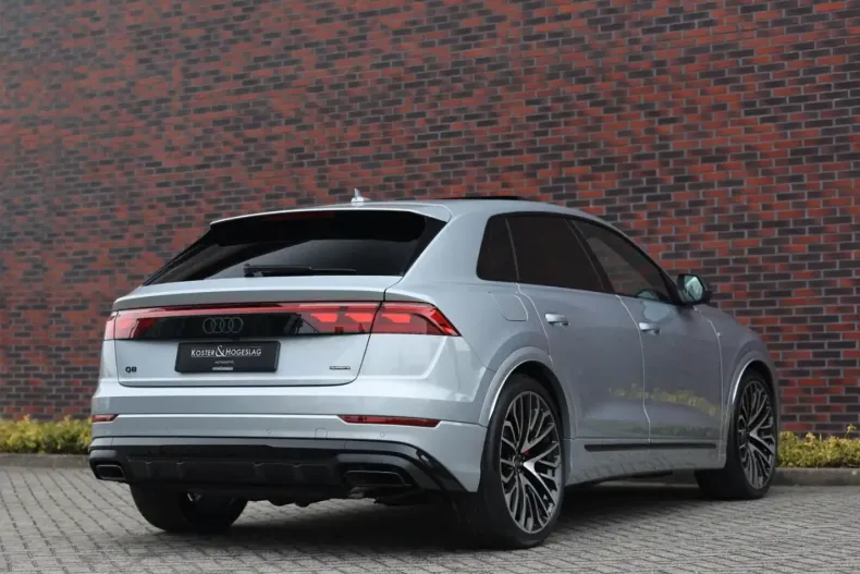 Audi Q8 din 2025 cu 9.350 km - oferta AUD215774 - foto 6