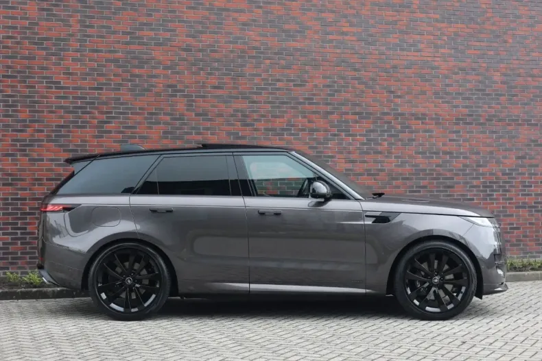 Land Rover Range Rover Sport din 2024 cu 58.151 km - oferta LAN215776 - foto 15
