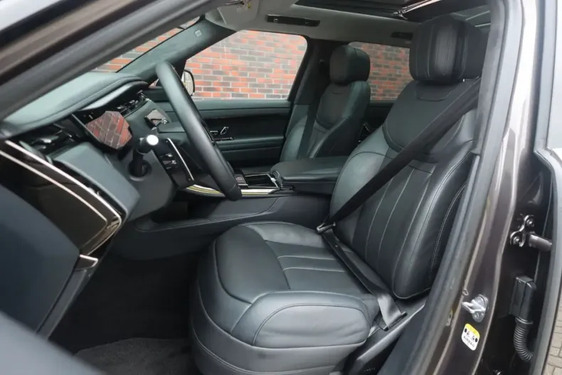 Land Rover Range Rover Sport din 2024 cu 58.151 km - oferta LAN215776 - foto 26