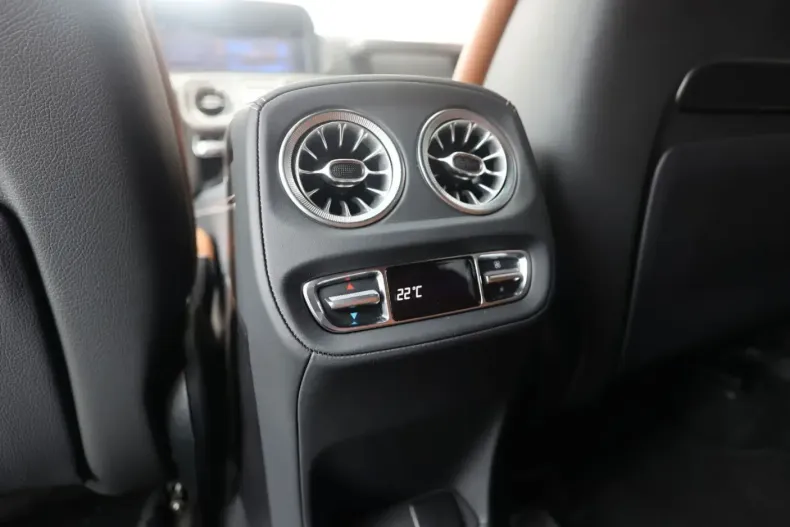 Mercedes-Benz G 63 AMG (Clasa G) din 2024 cu 8.313 km - oferta MER215777 - foto 27