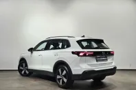 Volkswagen Tiguan din 2024 cu 16.115 km - oferta VOL215783 - foto 10