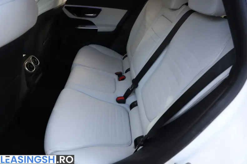 Mercedes-Benz GLC 220 (Clasa GLC) din 2023 cu 29.500 km - oferta MER215784 - foto 12