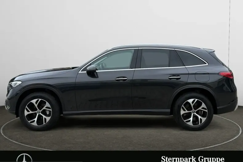 Mercedes-Benz GLC 300 (Clasa GLC) din 2024 cu 49.000 km - oferta MER215785 - foto 2