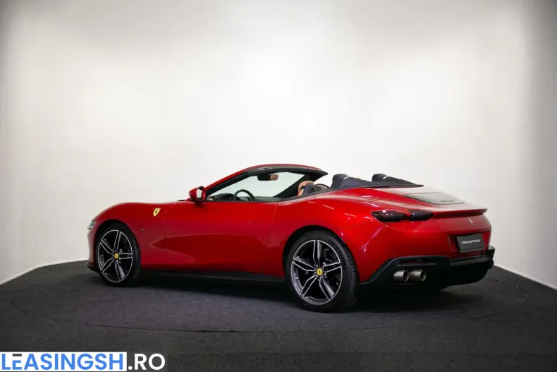 Ferrari Roma din 2025 cu 3.300 km - oferta FER215802 - foto 12