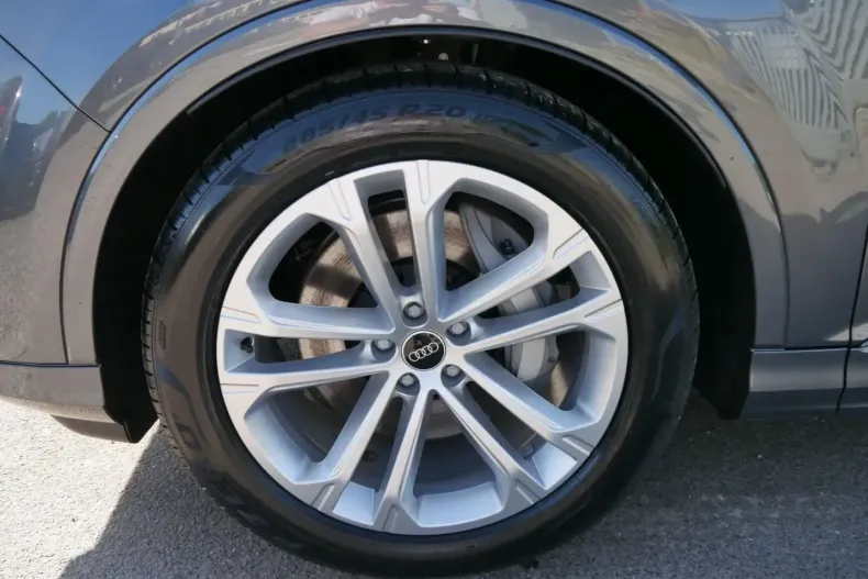 Audi Q7 din 2025 cu 1.100 km - oferta AUD215803 - foto 3