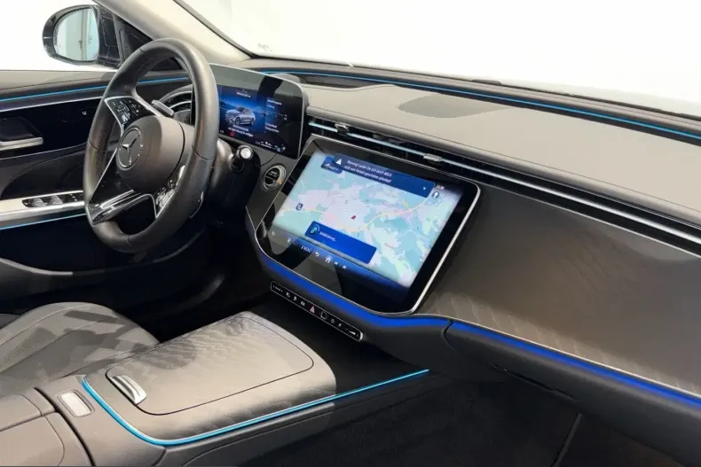 Mercedes-Benz E 300 (Clasa E) din 2025 cu 40.115 km - oferta MER215810 - foto 10