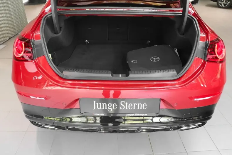 Mercedes-Benz CLA 250 (Clasa CLA) din 2025 cu 8.263 km - oferta MER215814 - foto 11