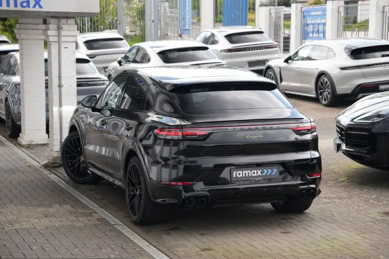 Porsche Cayenne din 2023 cu 59.000 km - oferta POR215815 - foto 7