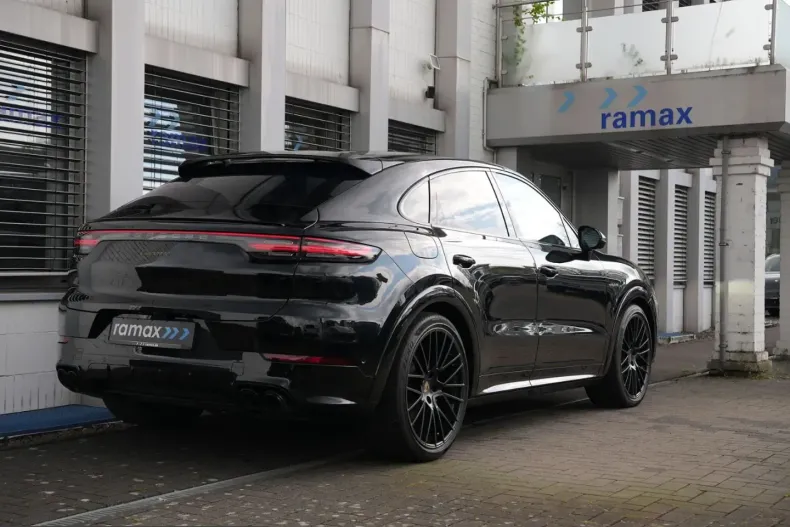 Porsche Cayenne din 2023 cu 59.000 km - oferta POR215815 - foto 50