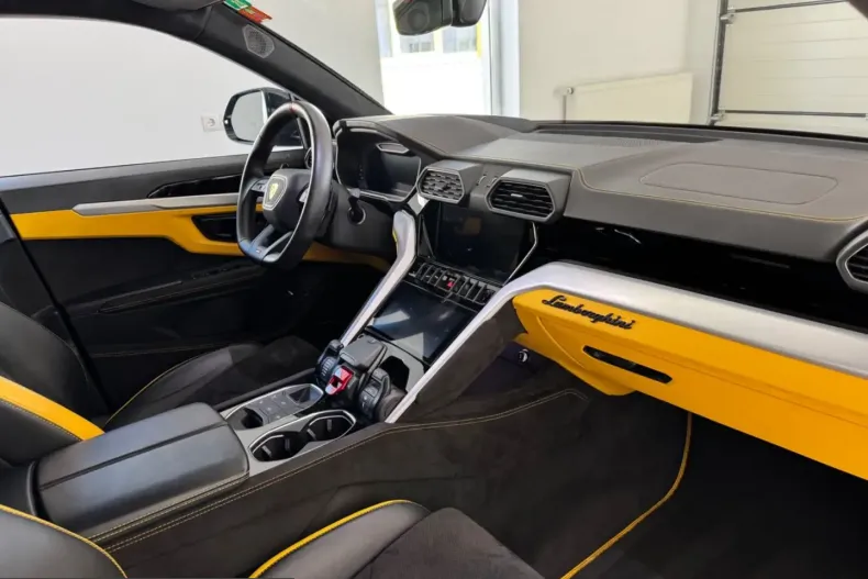 Lamborghini Urus din 2023 cu 110.000 km - oferta LAM215817 - foto 10
