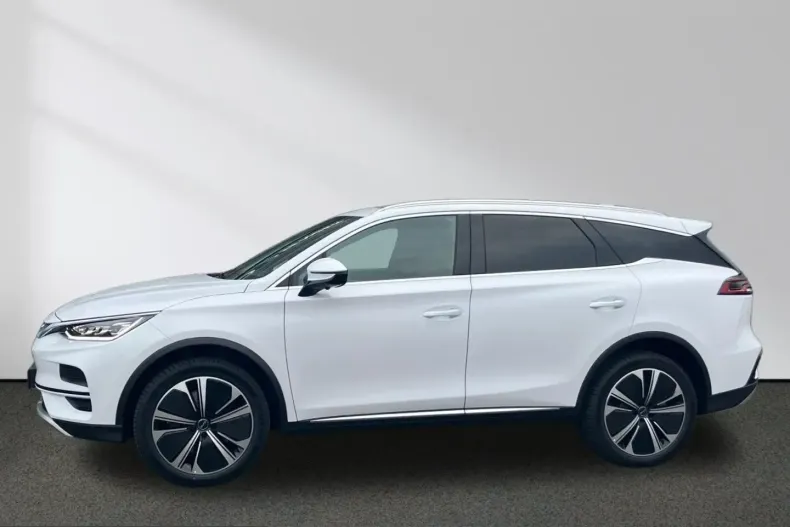 BYD Tang din 2025 cu 24.900 km - oferta BYD215819 - foto 2