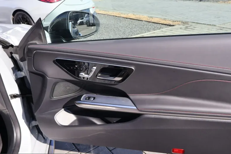Mercedes-Benz CLE 53 AMG (Clasa CLE) din 2024 cu 39.200 km - oferta MER215823 - foto 25