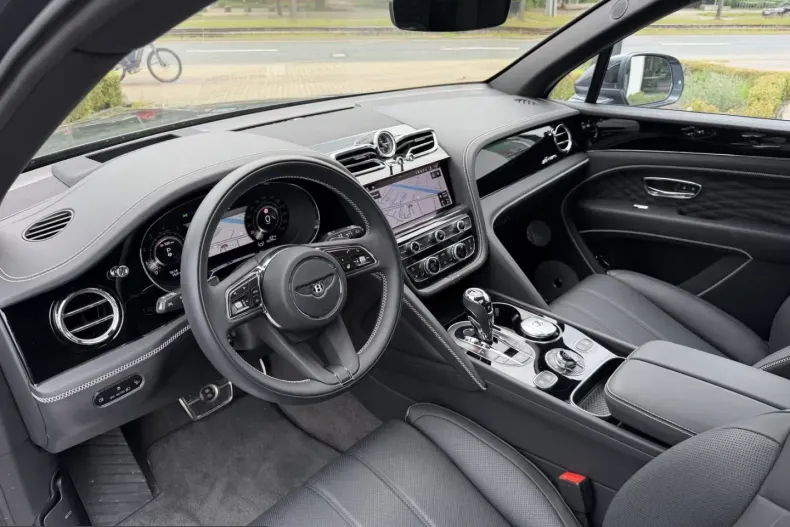 Bentley Bentayga din 2025 cu 12.990 km - oferta BEN215826 - foto 15