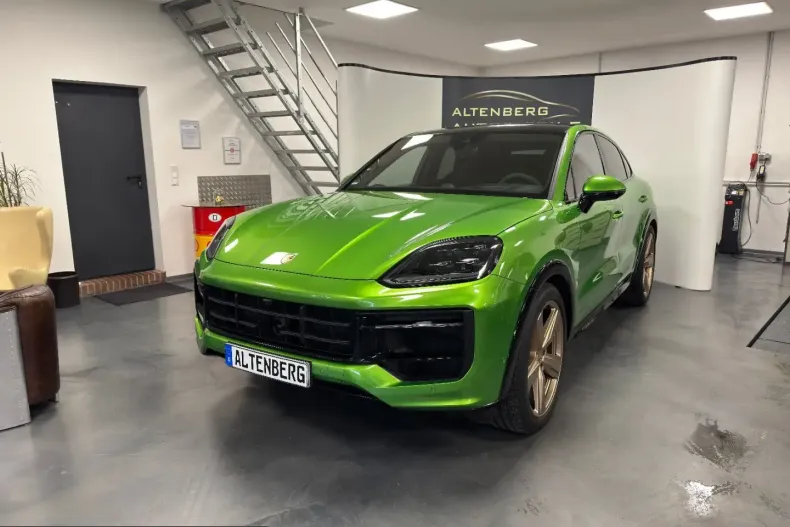 Porsche Cayenne din 2025 cu 9.900 km - oferta POR215830 - foto 1