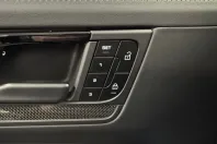 Porsche Cayenne din 2025 cu 9.900 km - oferta POR215830 - foto 24