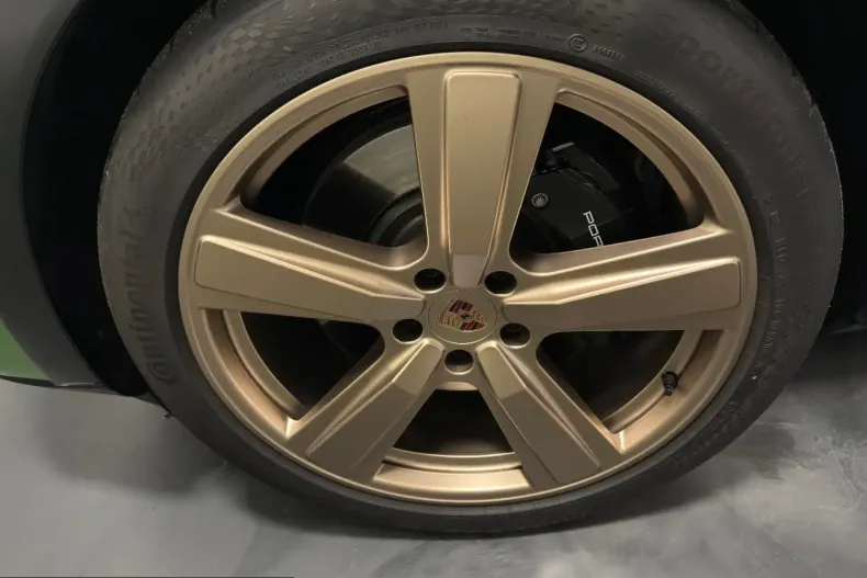 Porsche Cayenne din 2025 cu 9.900 km - oferta POR215830 - foto 33