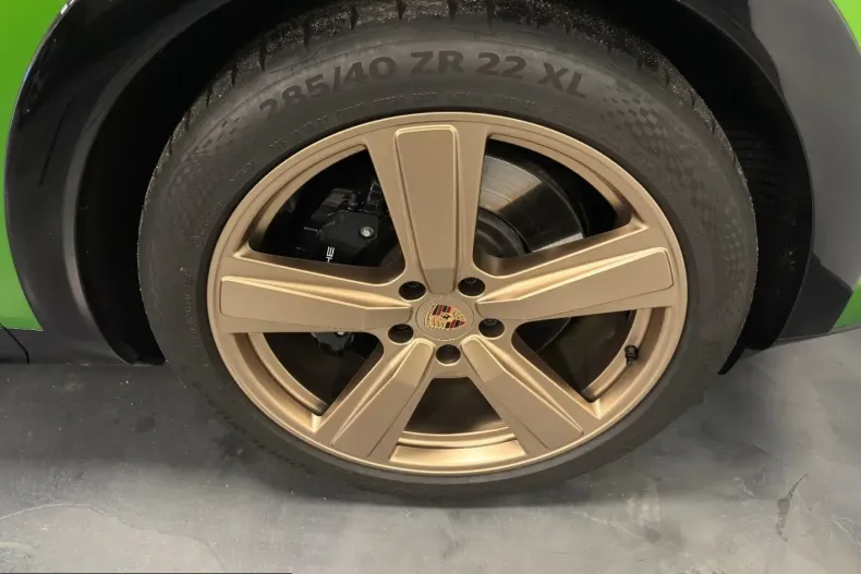Porsche Cayenne din 2025 cu 9.900 km - oferta POR215830 - foto 36