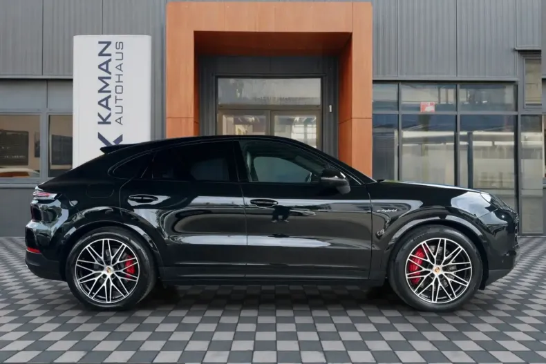 Porsche Cayenne din 2024 cu 50.200 km - oferta POR215831 - foto 22