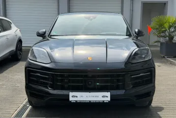 Porsche Cayenne din 2024 - oferta POR215832