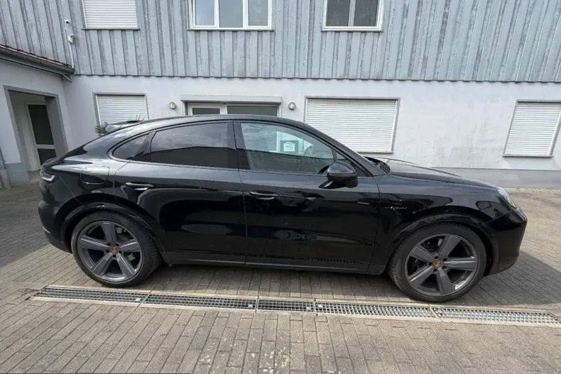 Porsche Cayenne din 2024 cu 51.500 km - oferta POR215832 - foto 7