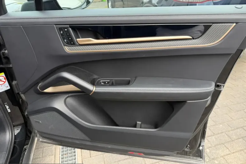 Porsche Cayenne din 2024 cu 51.500 km - oferta POR215832 - foto 13