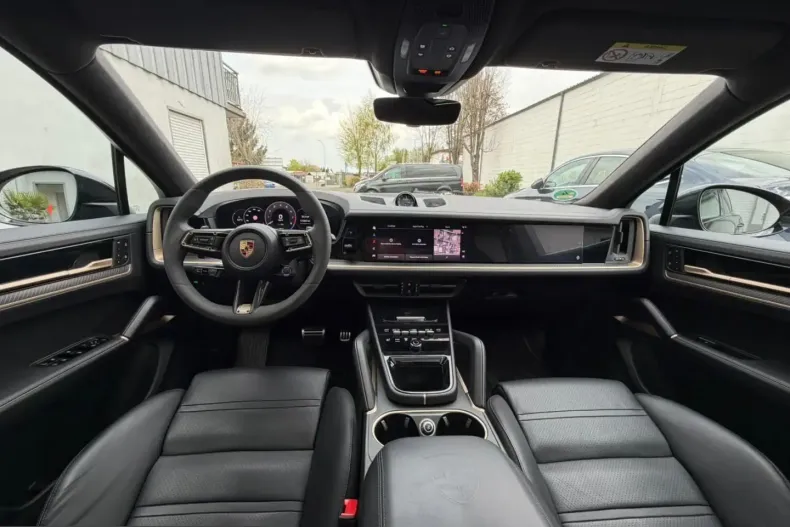 Porsche Cayenne din 2024 cu 51.500 km - oferta POR215832 - foto 19