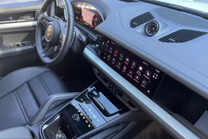 Porsche Cayenne din 2023 cu 47.900 km - oferta POR215833 - foto 9
