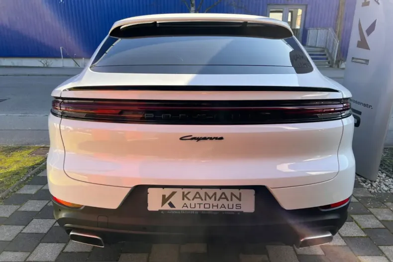 Porsche Cayenne din 2023 cu 47.900 km - oferta POR215833 - foto 25