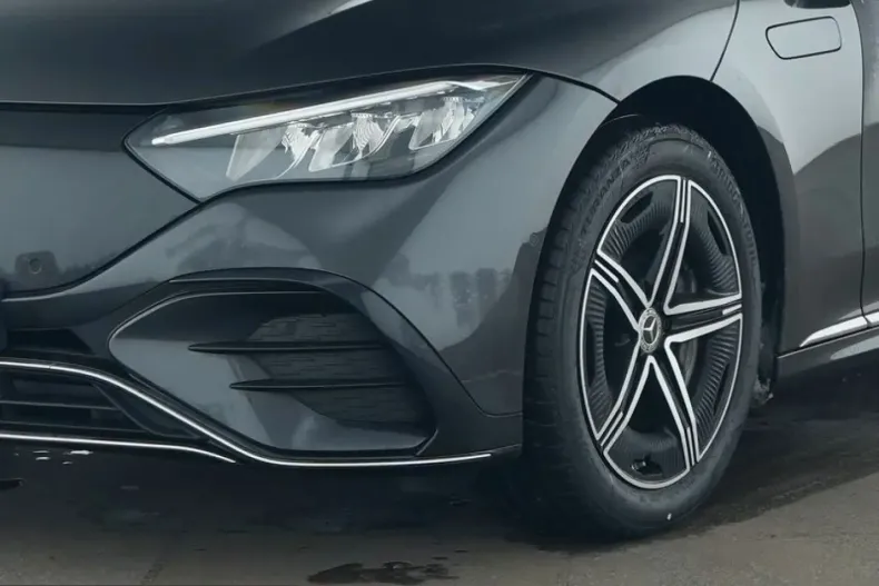 Mercedes-Benz EQE din 2025 cu 22.156 km - oferta MER215835 - foto 3