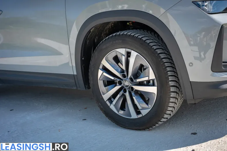Skoda Kodiaq din 2025 cu 10.500 km - oferta SKO215842 - foto 5