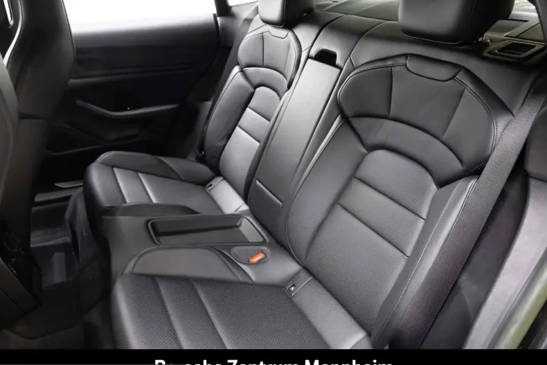 Porsche Taycan din 2023 cu 76.222 km - oferta POR215846 - foto 14