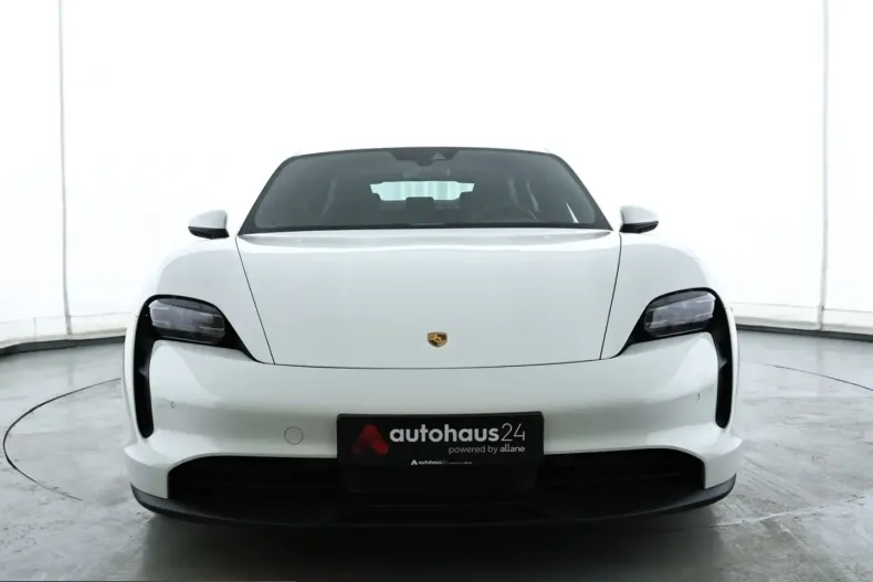 Porsche Taycan din 2023 cu 63.631 km - oferta POR215847 - foto 2
