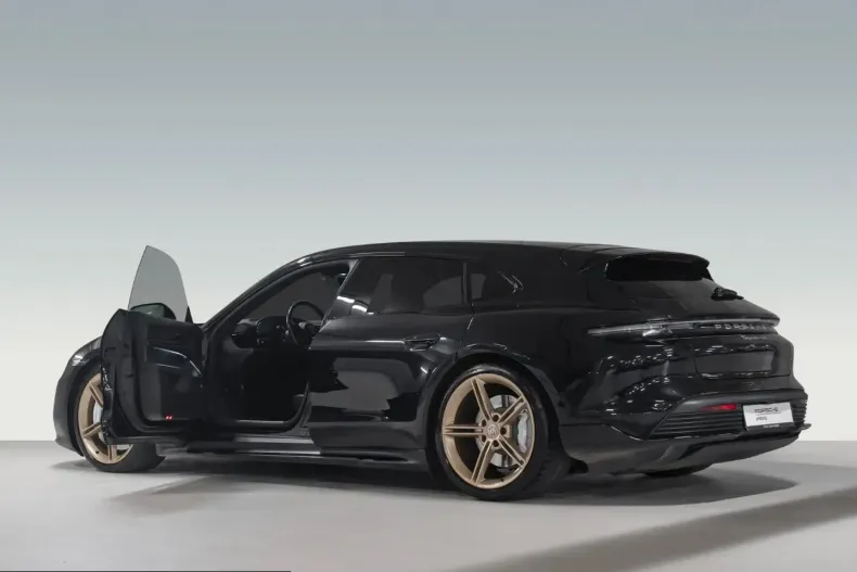 Porsche Taycan din 2023 cu 19.800 km - oferta POR215849 - foto 7