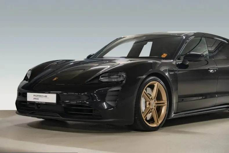 Porsche Taycan din 2023 cu 19.800 km - oferta POR215849 - foto 9