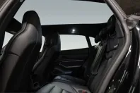 Porsche Taycan din 2023 cu 19.800 km - oferta POR215849 - foto 16