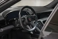 Porsche Taycan din 2023 cu 19.800 km - oferta POR215849 - foto 21