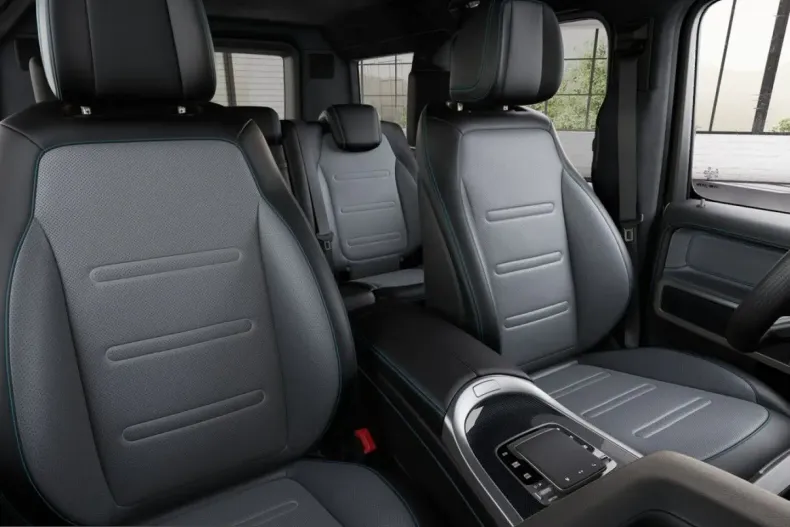 Mercedes-Benz G 580 (Clasa G) din 2025 cu 14.987 km - oferta MER215851 - foto 4