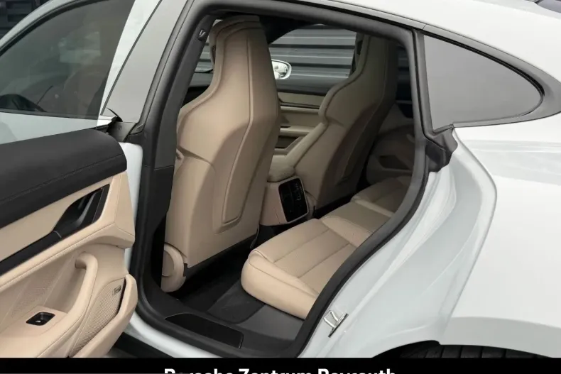 Porsche Taycan din 2023 cu 17.900 km - oferta POR215861 - foto 16