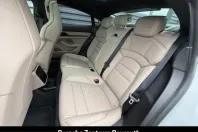 Porsche Taycan din 2023 cu 17.900 km - oferta POR215861 - foto 17