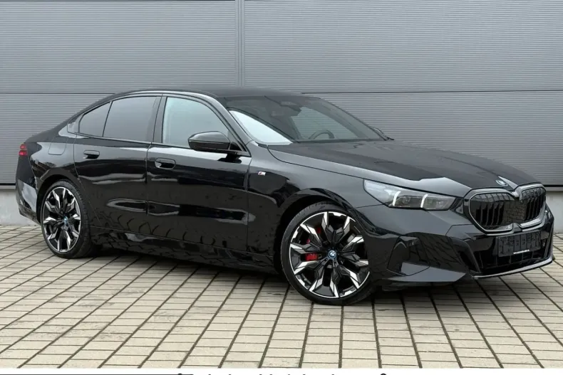 BMW 550 (Seria 5) din 2024 cu 23.843 km - oferta BMW215862 - foto 2
