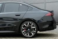 BMW 550 (Seria 5) din 2024 cu 23.843 km - oferta BMW215862 - foto 10