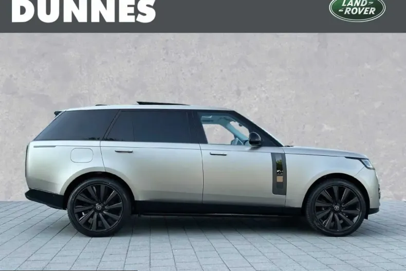 Land Rover Range Rover din 2023 cu 1.550 km - oferta LAN215864 - foto 6