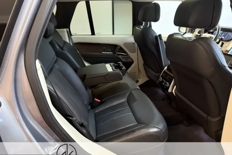 Land Rover Range Rover din 2022 cu 35.788 km - oferta LAN215876 - foto 13