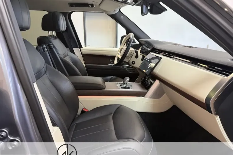 Land Rover Range Rover din 2022 cu 35.788 km - oferta LAN215876 - foto 14