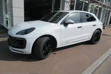 Porsche Macan din 2022 - oferta POR215877