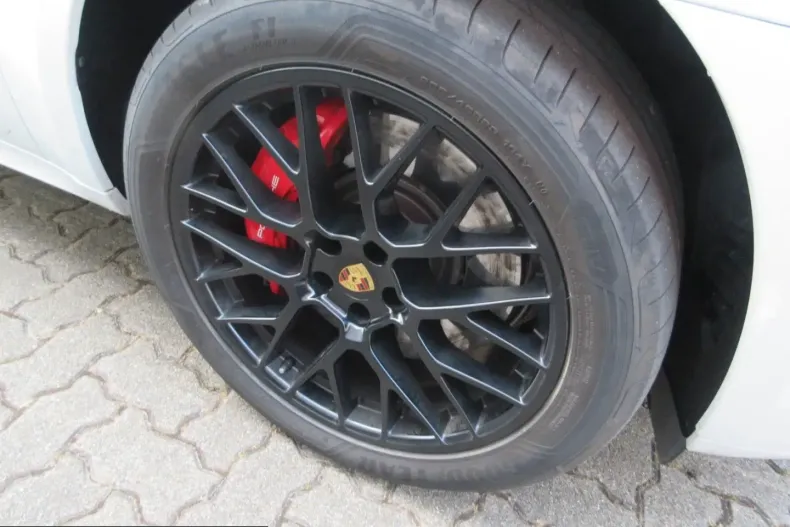Porsche Macan din 2022 cu 46.000 km - oferta POR215877 - foto 25