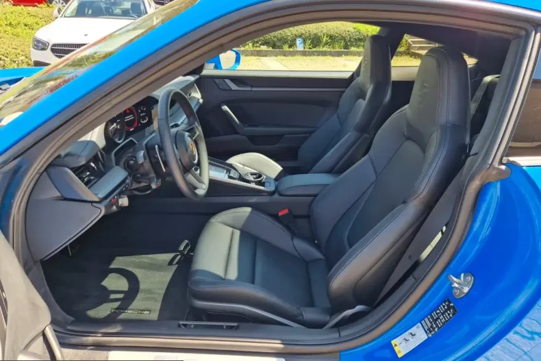 Porsche 992 din 2025 cu 100 km - oferta POR215880 - foto 8