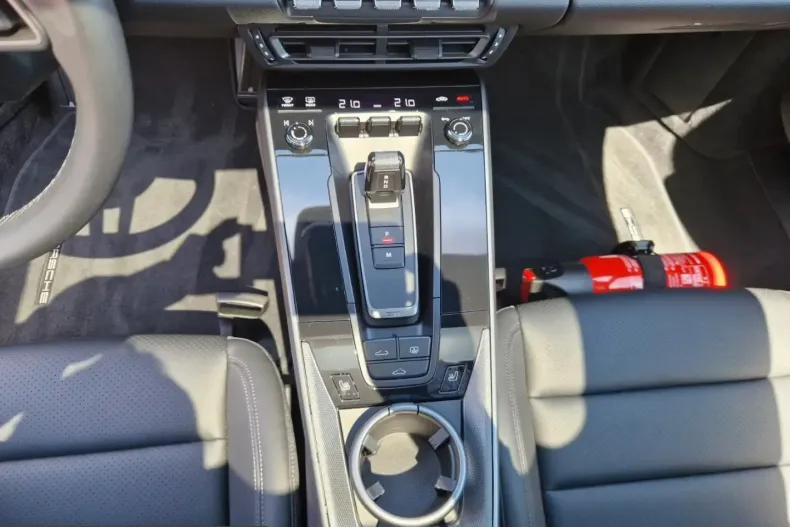 Porsche 992 din 2025 cu 100 km - oferta POR215880 - foto 14