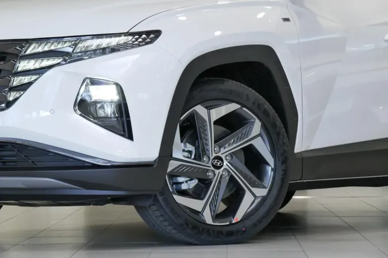 Hyundai Tucson din 2025 cu 5.263 km - oferta HYU215882 - foto 6
